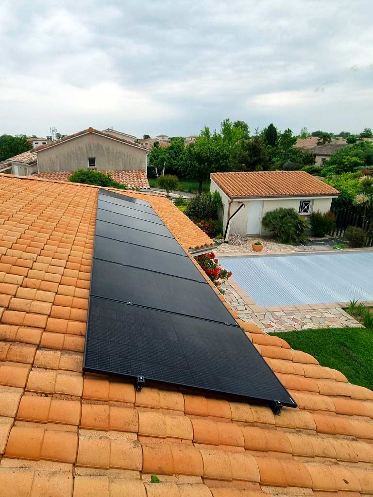 Panneaux solaires près de Toulouse, à Fontenilles